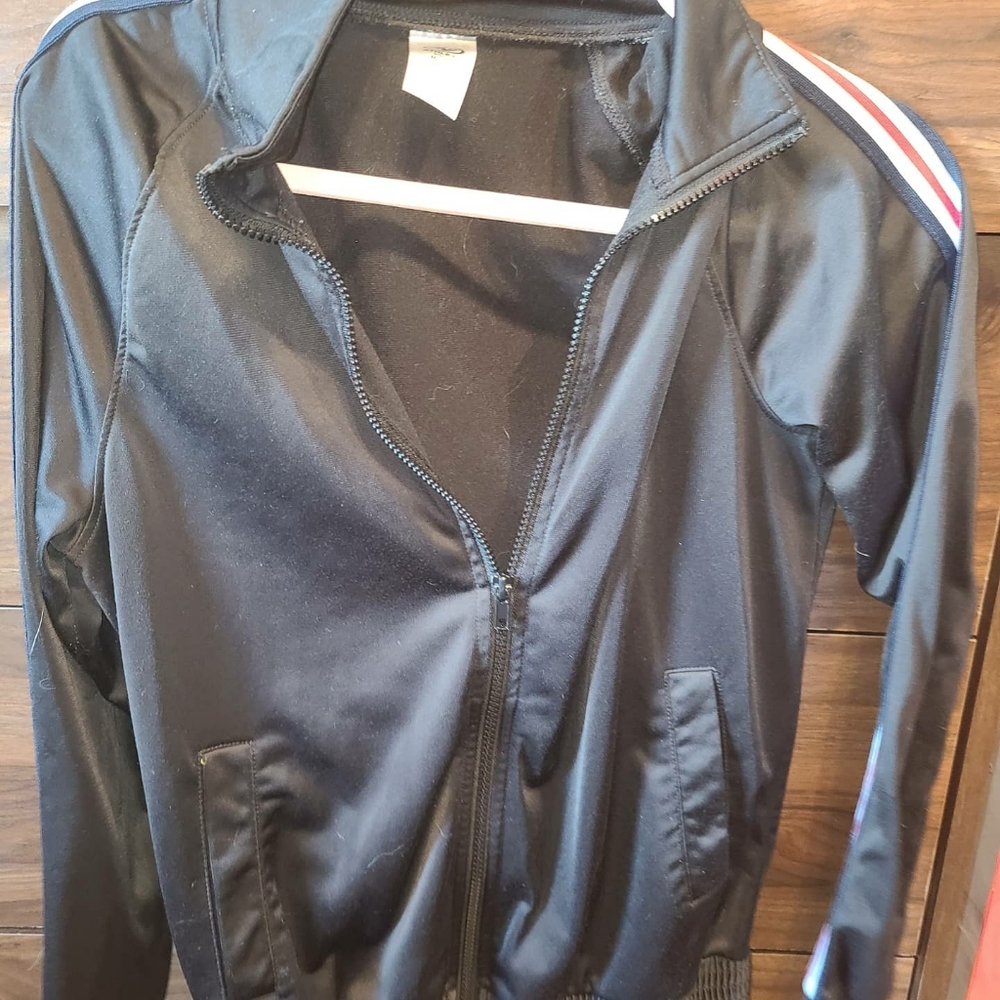 zip up jacket